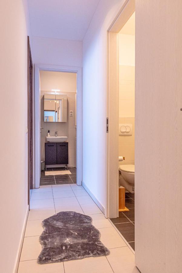 Amphora Luxury Apartment With Free Private Parking And Cozy Balcony Budapesta Exterior foto